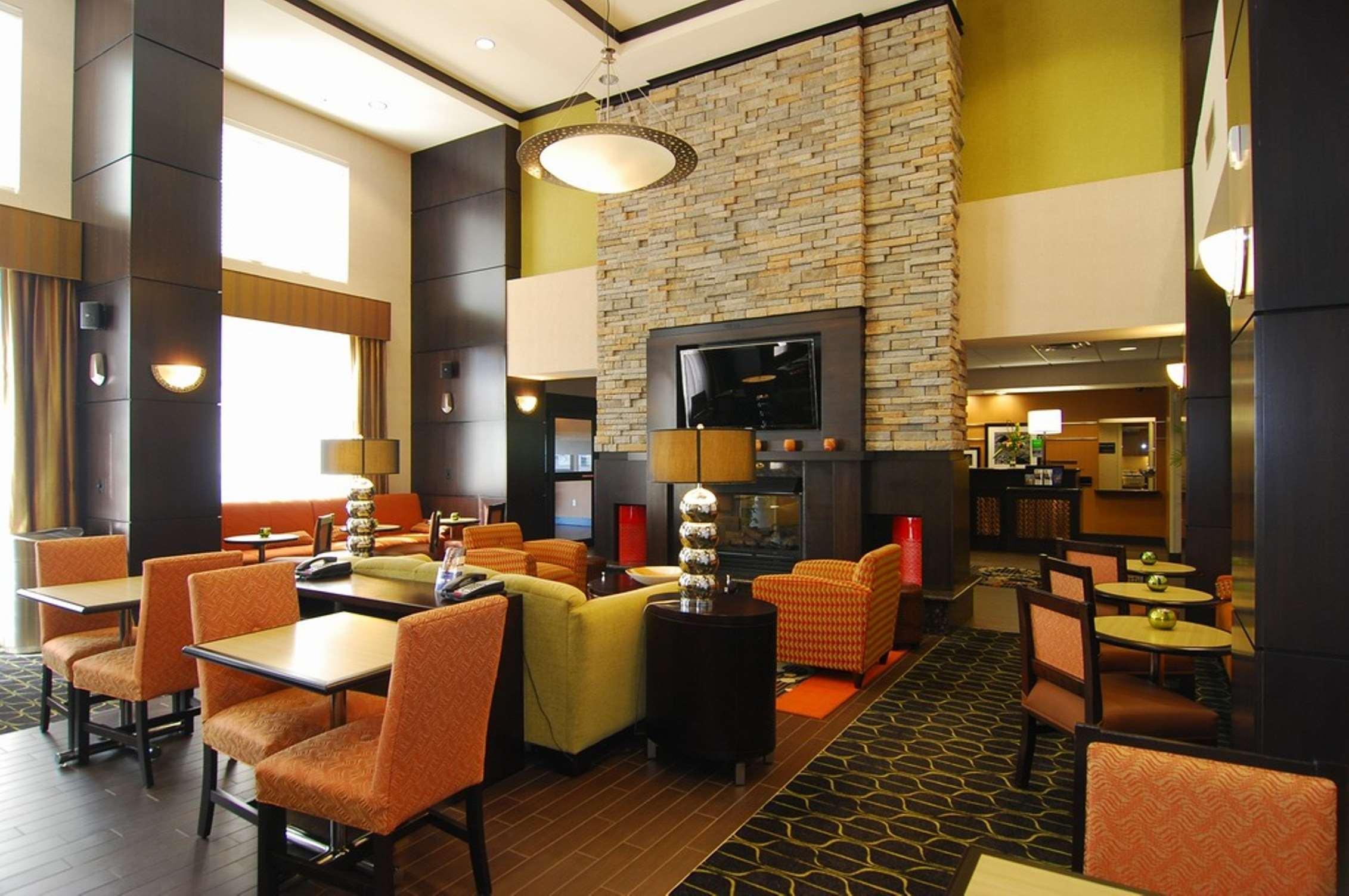 Hampton Inn And Suites Tulsa/Catoosa Restaurant photo